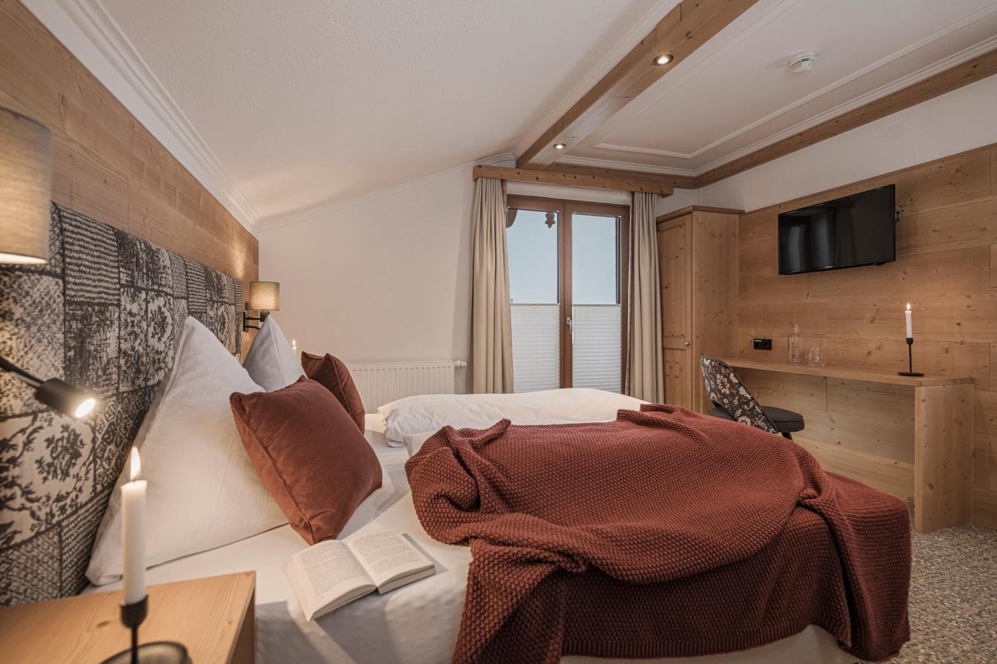 Hotel Garni Larcherhof Mayrhofen Eksteriør billede